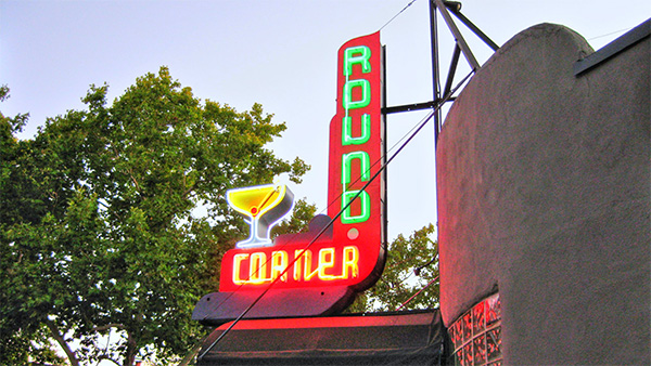 Round Corner Tavern
